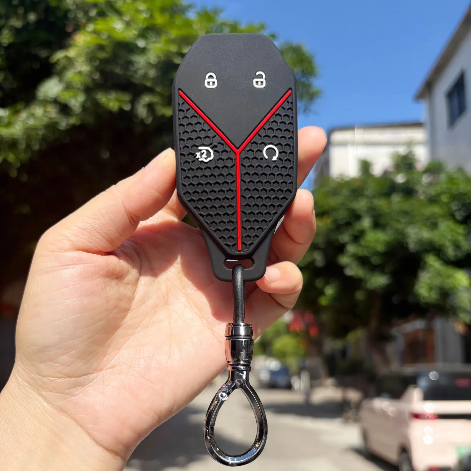 BYD Leopard 5 Ultra / Leopard 8 / Titanium 7 — Silicone Key Fob Case (2025–2026)