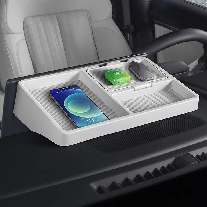 BYD Leopard / Titanium 7 — Under-Screen Central Console Storage Box (2025–2026)