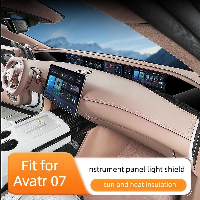 Avatr 07 — Leather Dashboard Sunshade & Heat Insulation Pad (2024–2026)