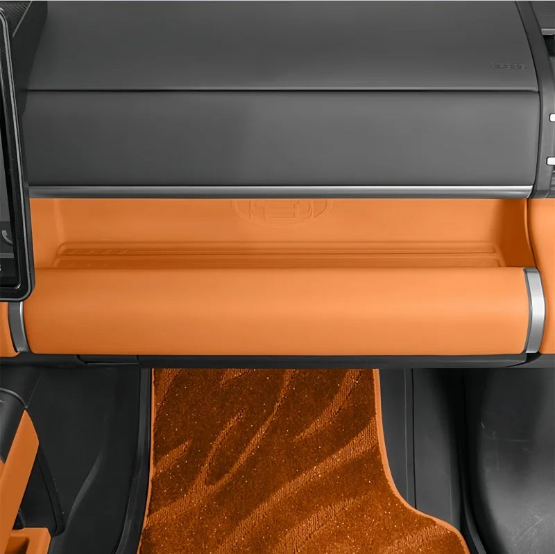 BYD Leopard 7 / Titanium 7 — Full-Coverage Silicone Co-Pilot Dashboard & Storage Box Protective Pad