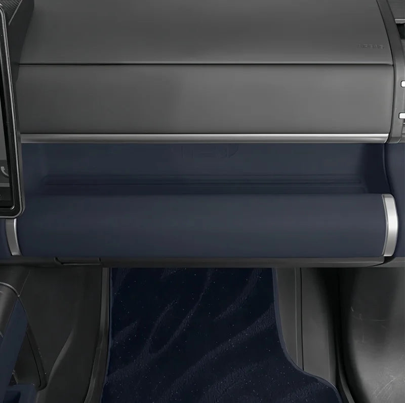 BYD Leopard 7 / Titanium 7 — Full-Coverage Silicone Co-Pilot Dashboard & Storage Box Protective Pad