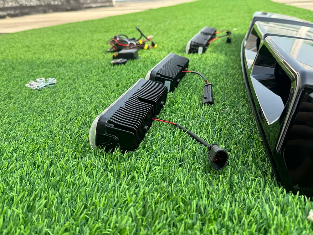 Jetour T2 — Glossy Black Roof Spoiler LED Light Bar 6000K (2023–2025)
