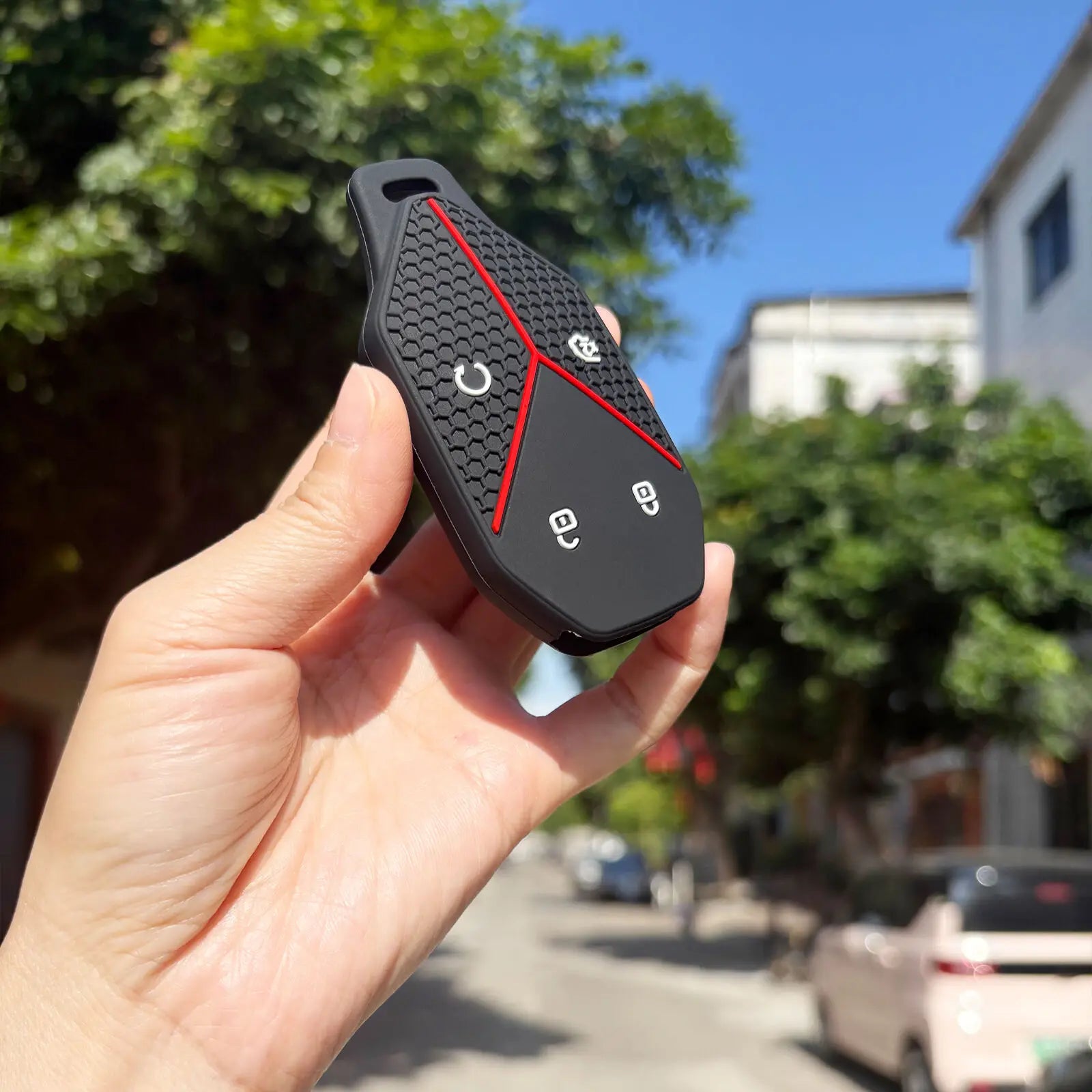 BYD Leopard 5 Ultra / Leopard 8 / Titanium 7 — Silicone Key Fob Case (2025–2026)