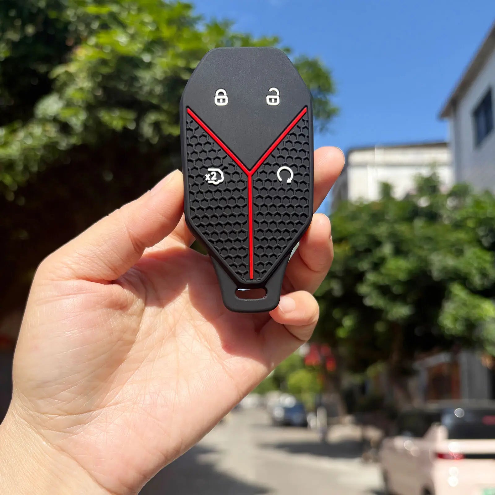 BYD Leopard 5 Ultra / Leopard 8 / Titanium 7 — Silicone Key Fob Case (2025–2026)
