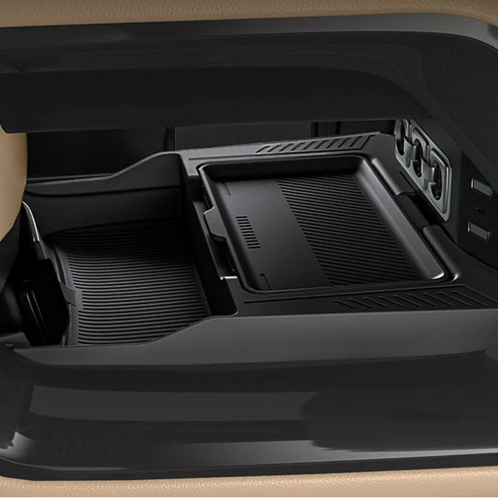 BYD Leopard 5 / Denza B5 — Silicone Centre Console Storage Tray (2024–2026)