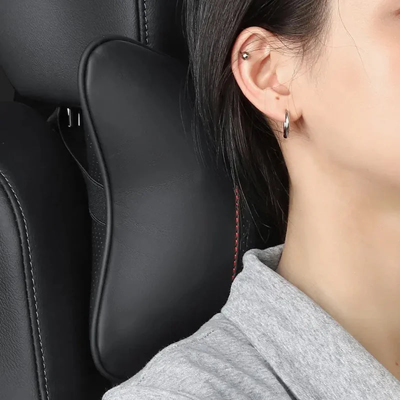 Lynk & Co — Car Seat Headrest Neck Pillow (01 / 02 / 03 / 05 / 06 / 07 / 08 / 09 / 900 EM-P)