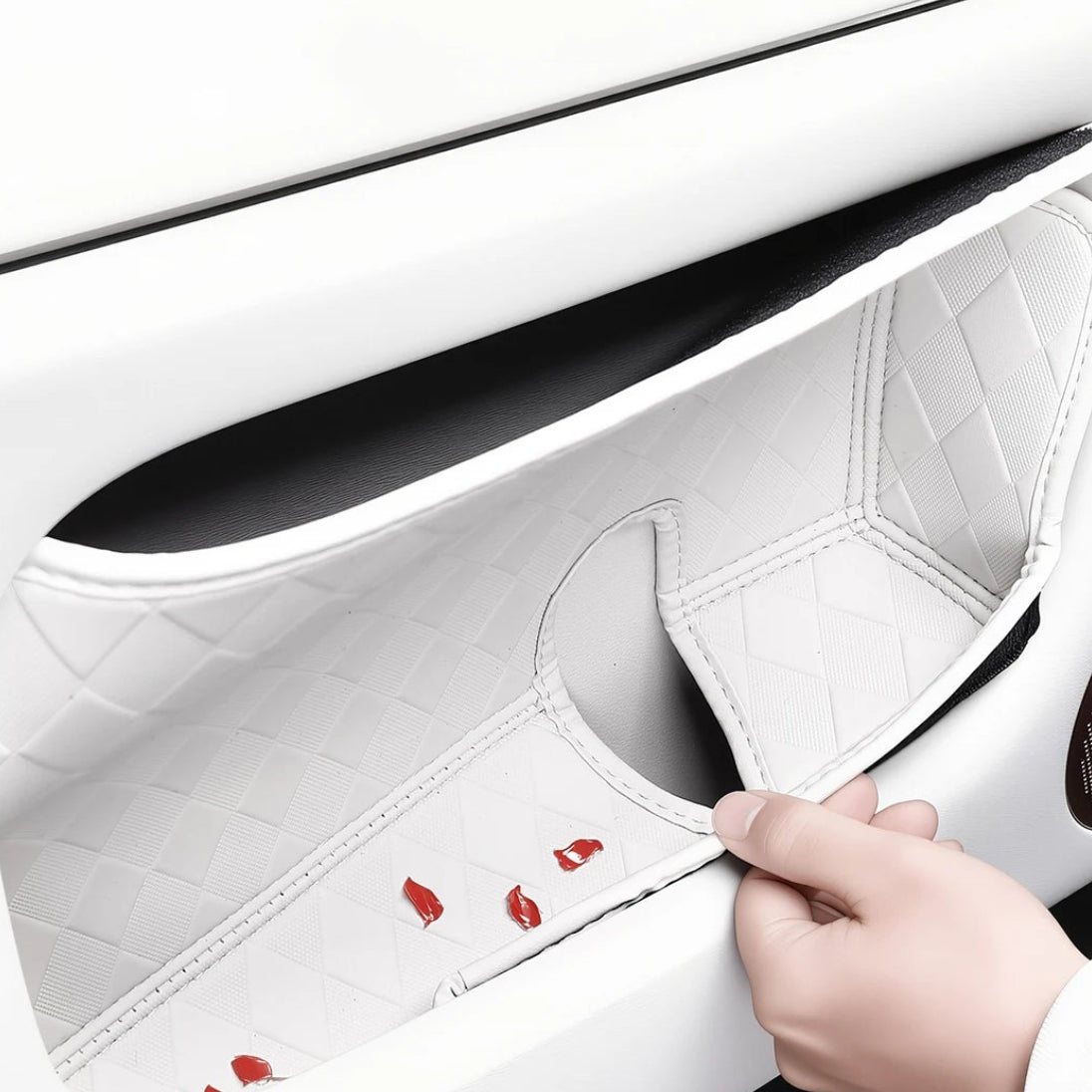 iM LS9 2026 — Leather Door Storage Slot Mats & Cup Holder Liners